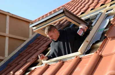 Pose de fenêtres de toit Velux à Vaumas